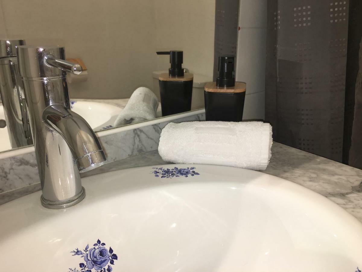 Bandol Port&Plage Apartment Bagian luar foto